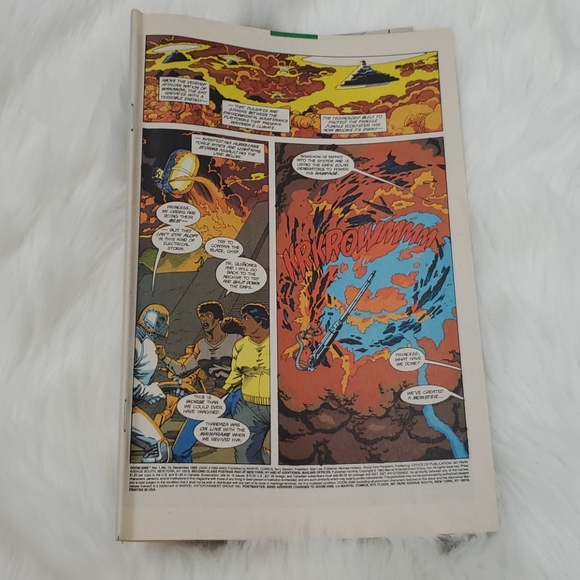 Vintage Bundle 8 Comics Books "DC" Marvel" 1992-1996 - Picture 4 of 15